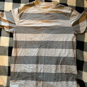 Men’s Striped V-neck